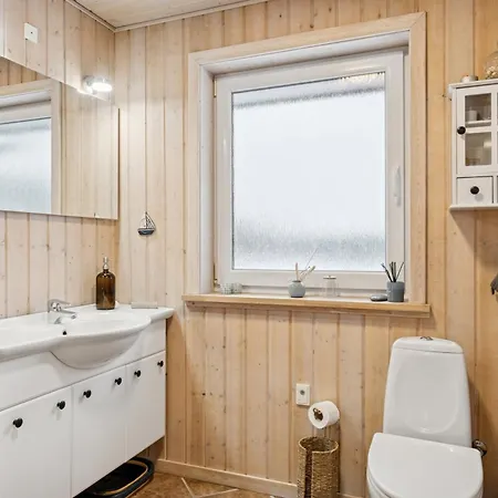 Cosy Near Legoland Feriehus Hovborg